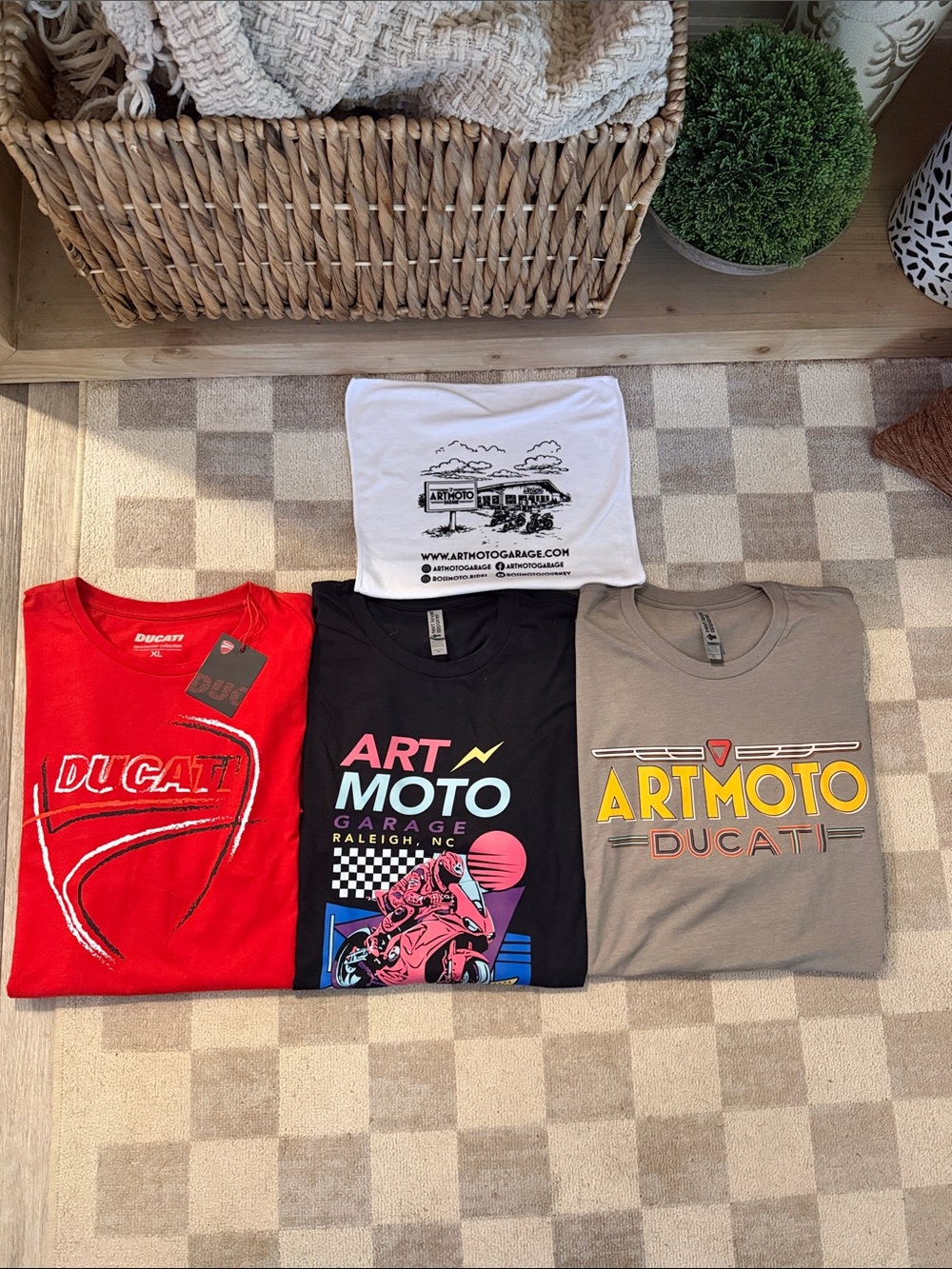 Ducati shirt bundle (XL)